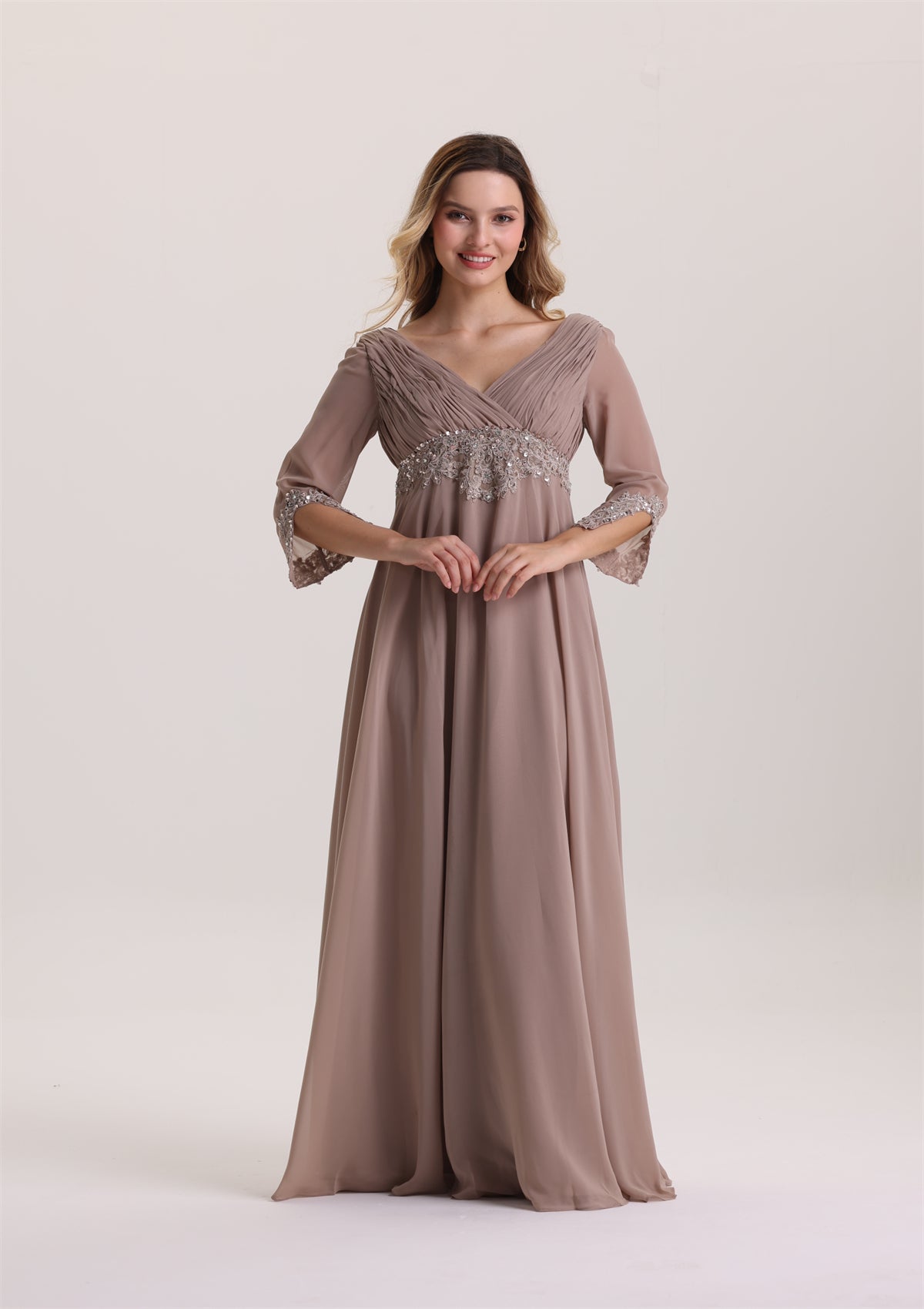 Classic Long Sleeves Applique Waist Mother of The Bride Dress
