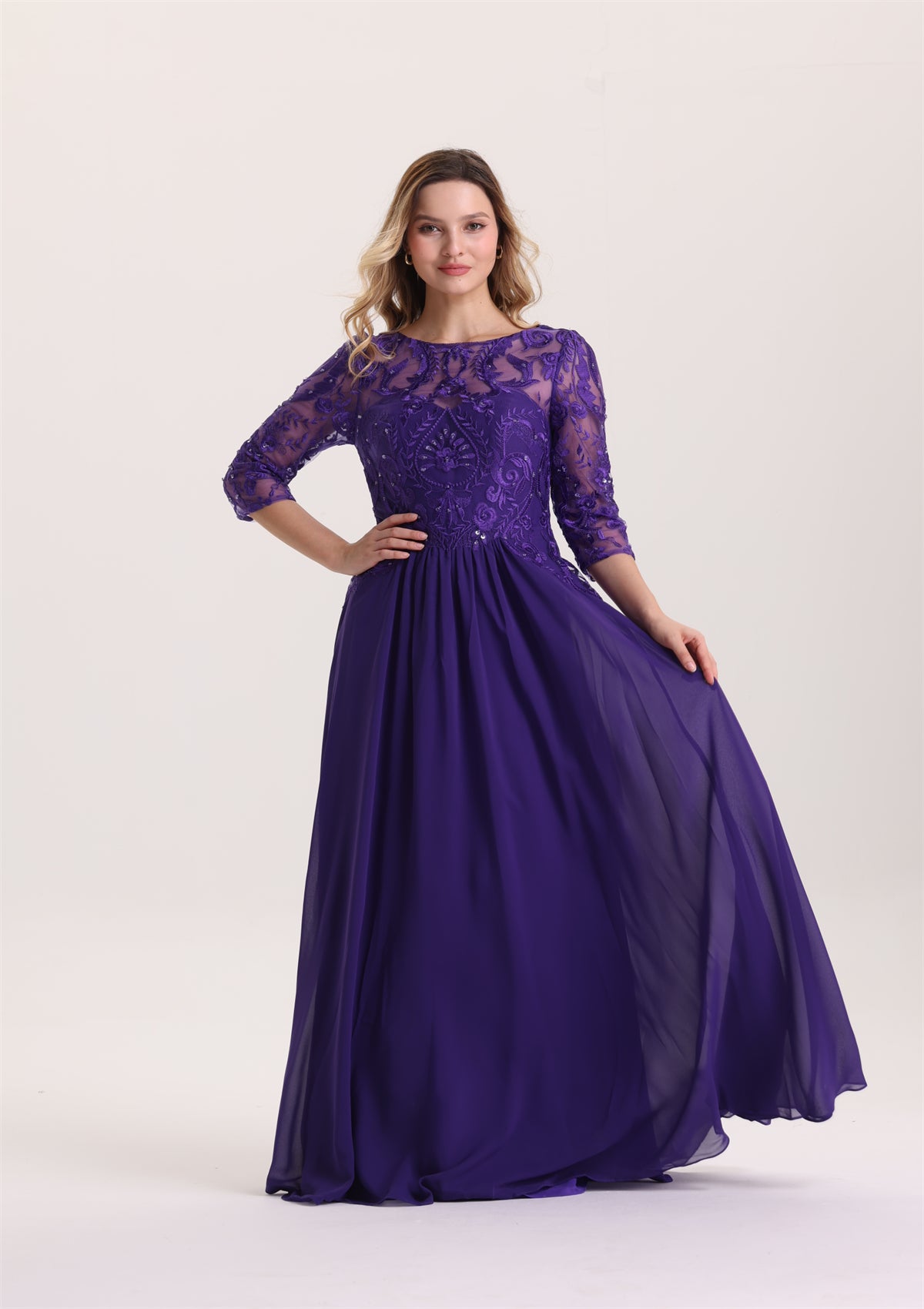 A Line Scoop Neck Sequin Appliques Mother of The Bride Dress with Sleeves