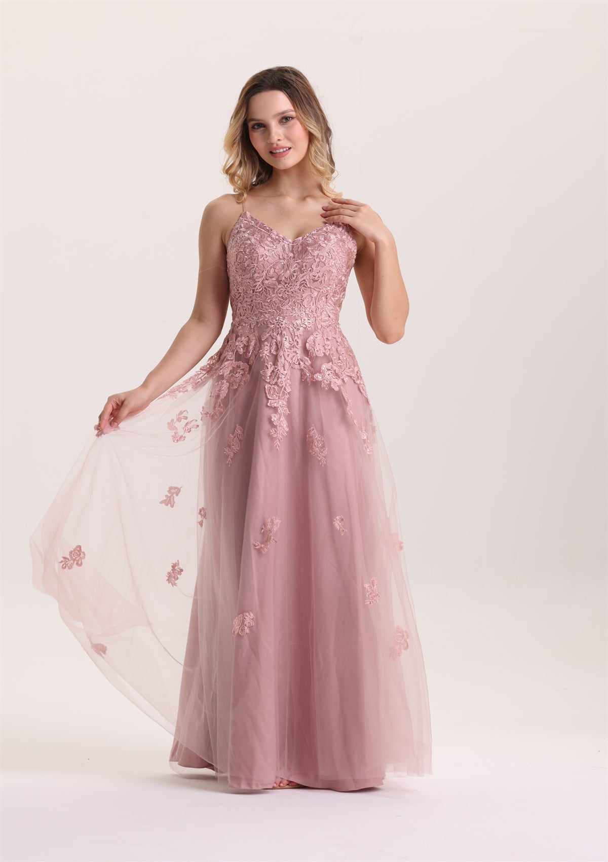 Floral Appliques Sleeveless Tulle A Line Evening Dress